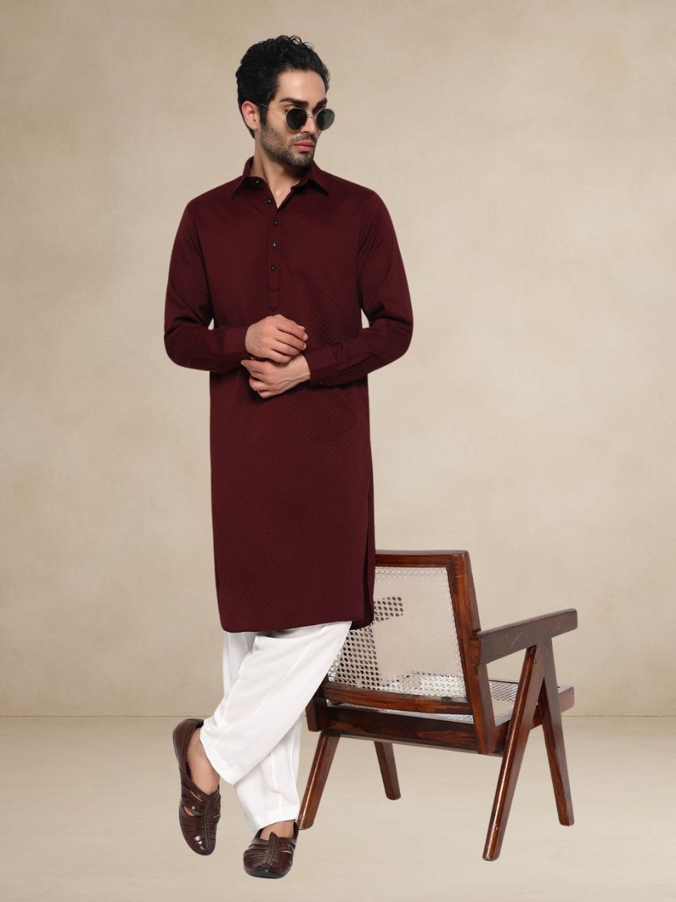Burgundy Herringbone-Textured Popover Pathani Suit