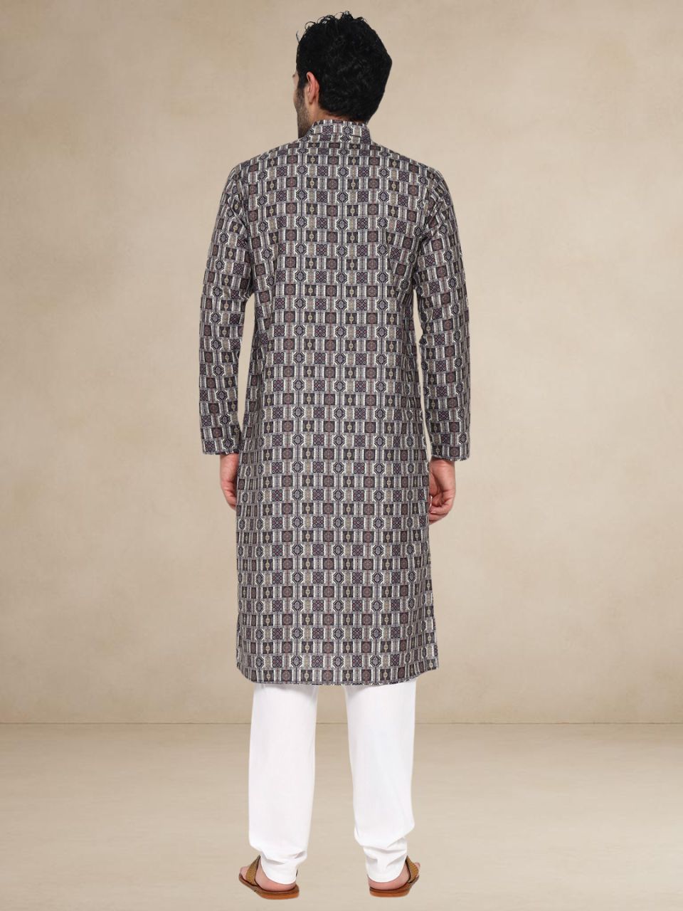 Floral Pattern Traditional Kurta Geometric